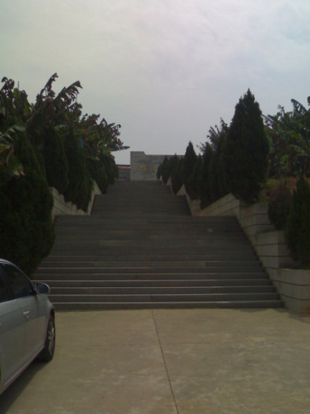 纪念馆有5个平台81级 纪念馆有5个平台81级