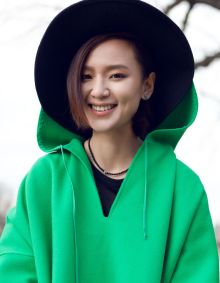 周笔畅法国写真