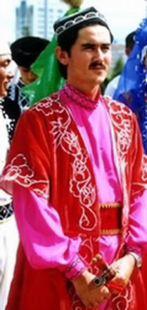 维吾尔族服饰