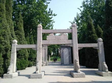 张养浩墓 张养浩墓