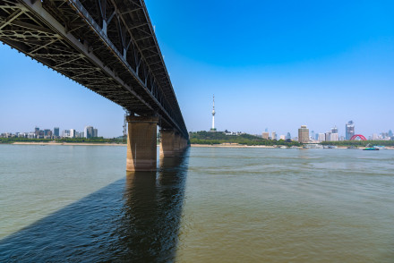 武汉长江大桥桥墩 武汉长江大桥桥墩