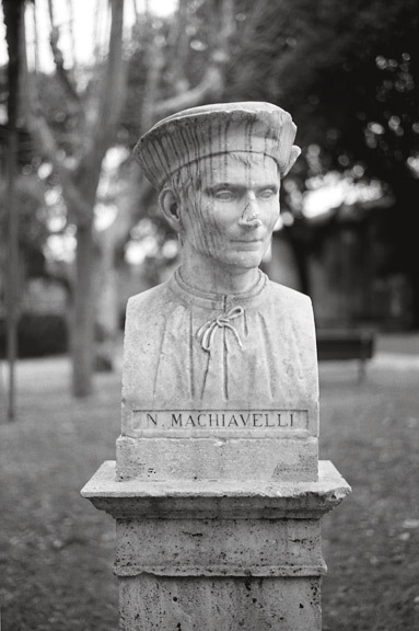 马基雅维利雕像(罗马波各赛美术馆) 马基雅维利雕像(罗马波各赛美术馆)