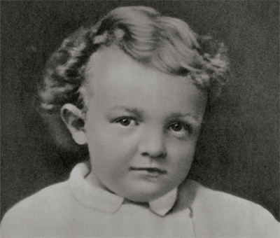 4岁的列宁
4岁的列宁