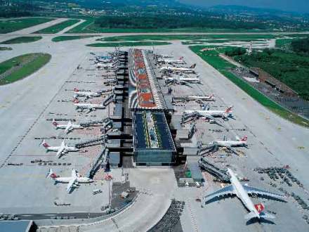 苏黎世国际机场航站楼 苏黎世国际机场航站楼