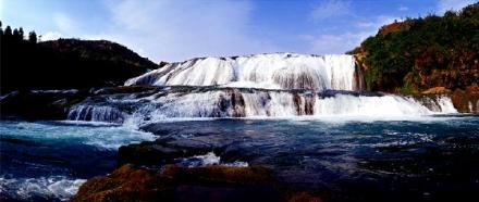 陡坡塘瀑布 陡坡塘瀑布