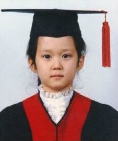 张娜拉童照
张娜拉童照