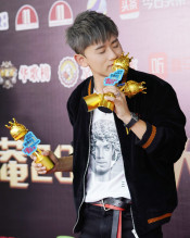 张杰华歌榜获奖