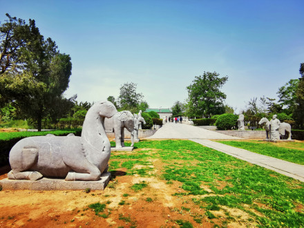 潞王陵石兽 潞王陵石兽