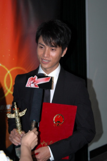 华表奖影帝 陈坤 华表奖影帝 陈坤