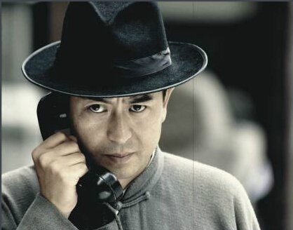 张嘉益借枪 张嘉益借枪