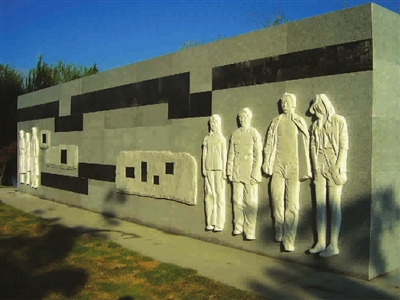 华东师范大学文脉廊一角 华东师范大学文脉廊一角