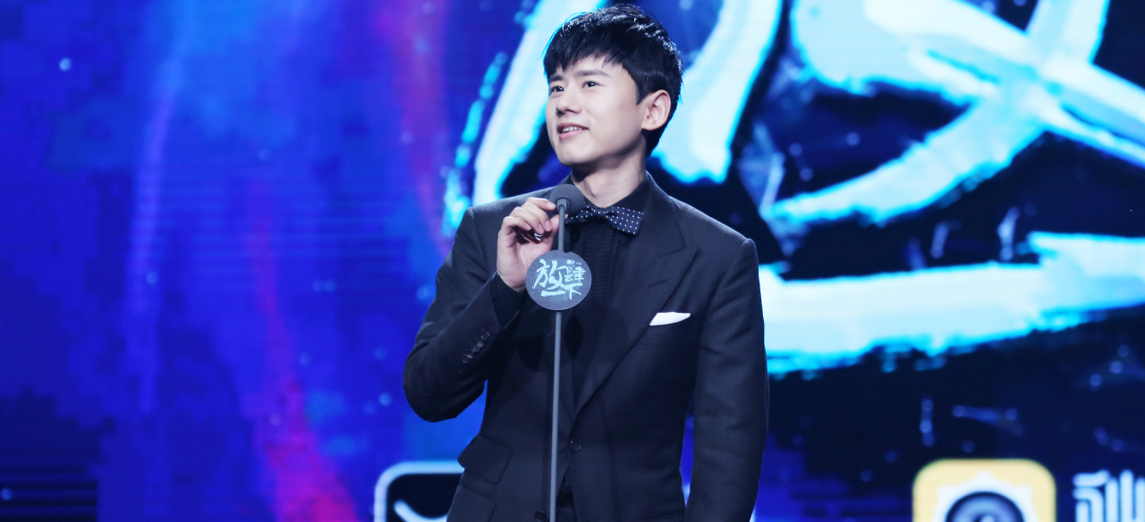 张杰获得“年度公益榜样”奖