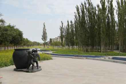 昌盛路景观带 昌盛路景观带