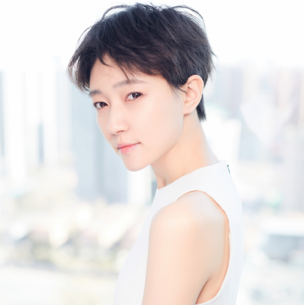 焦俊艳率性真挚的性格赢得观众喜爱 焦俊艳率性真挚的性格赢得观众喜爱