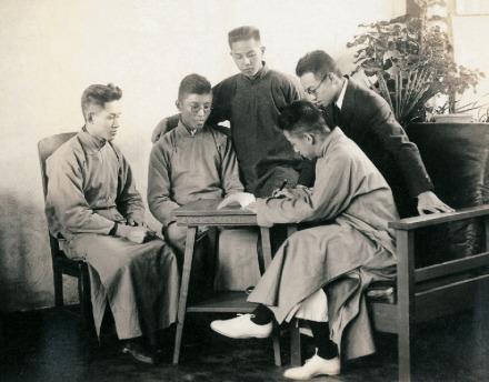 芝加哥大学物理实验室图片 芝加哥大学物理实验室图片