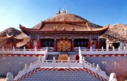 阿力腾德令哈寺 阿力腾德令哈寺