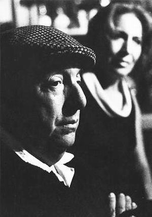 聂鲁达和妻子 摄于1972年
聂鲁达和妻子 摄于1972年