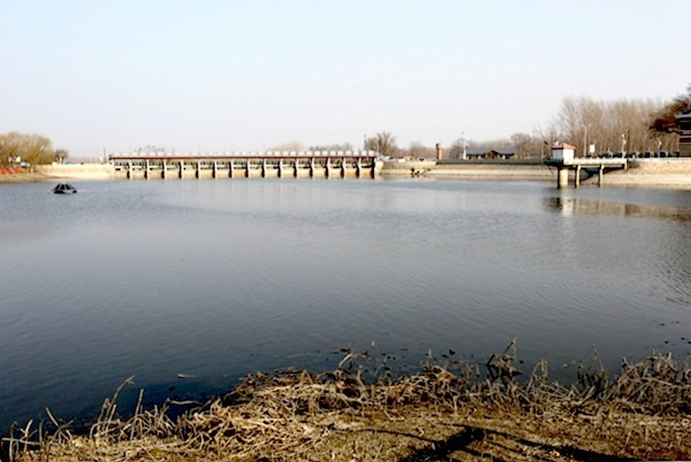 天津武清区屈家店闸下一段