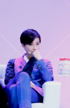 李宇春担任《燃烧吧少年》掌门人