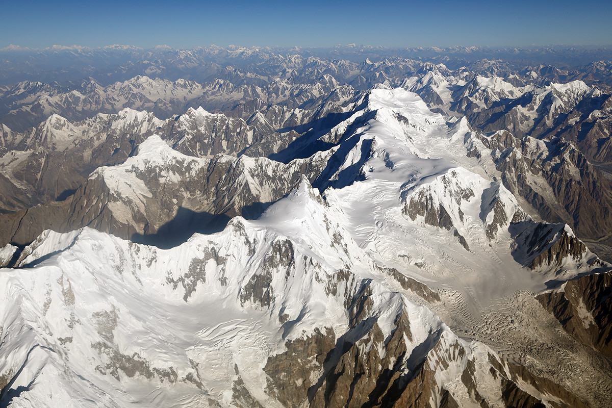 帕米尔高原冰川广布