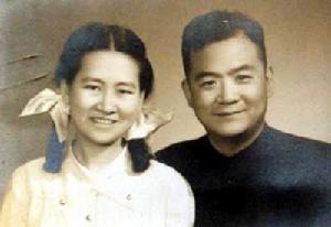 萧乾与夫人文洁若 萧乾与夫人文洁若