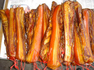 腊月熏腊肉 腊月熏腊肉