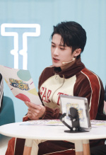 《接招吧前辈》