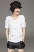 左小青短发写真