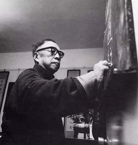 钱穆在素书楼内授课 钱穆在素书楼内授课