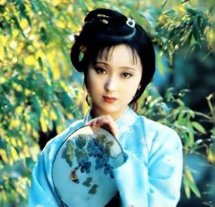 陈晓旭饰林黛玉 87版红楼梦剧照 陈晓旭饰林黛玉 87版红楼梦剧照