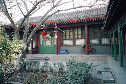 胡金铨幼年所居院子南屋,他曾称它为图书馆 胡金铨幼年所居院子南屋,他曾称它为图书馆