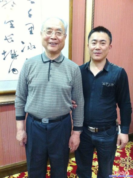 郑恩波(摄于2013-5) 郑恩波(摄于2013-5)