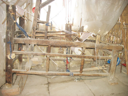 老式织布机 老式织布机