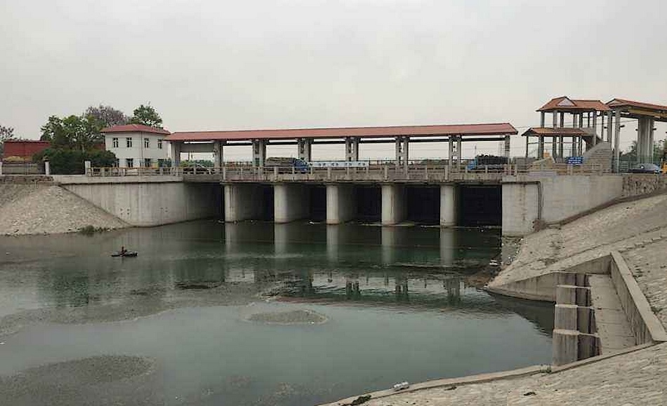 北运河屈家店节制闸