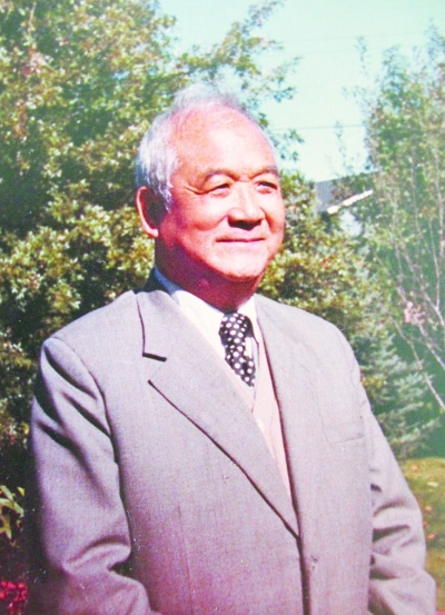 晚年萧乾
晚年萧乾