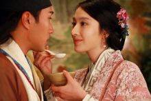 张俪诠释柔情秋香