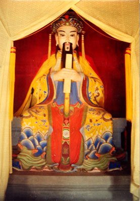 鲁振顺饰比干
鲁振顺饰比干