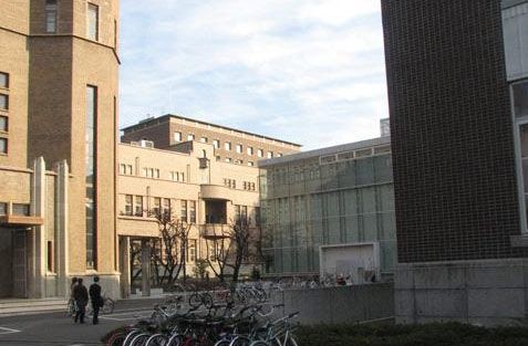 日本京都大学