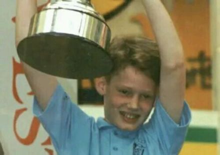 童年罗伯逊 童年罗伯逊