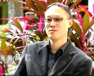 苏明明的老公万仁导演 苏明明的老公万仁导演