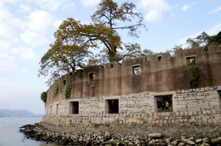 崖门古炮台 崖门古炮台