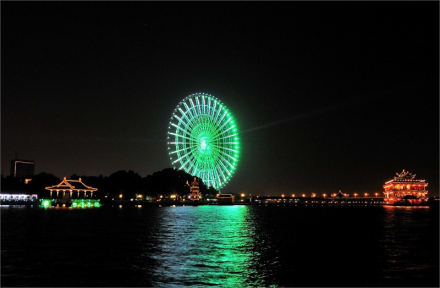 蠡湖中央公园 水上摩天轮 蠡湖中央公园 水上摩天轮