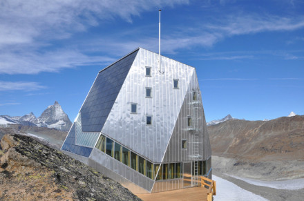 阿尔卑斯山滑雪 阿尔卑斯山滑雪