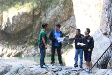 王雷导演 王雷导演