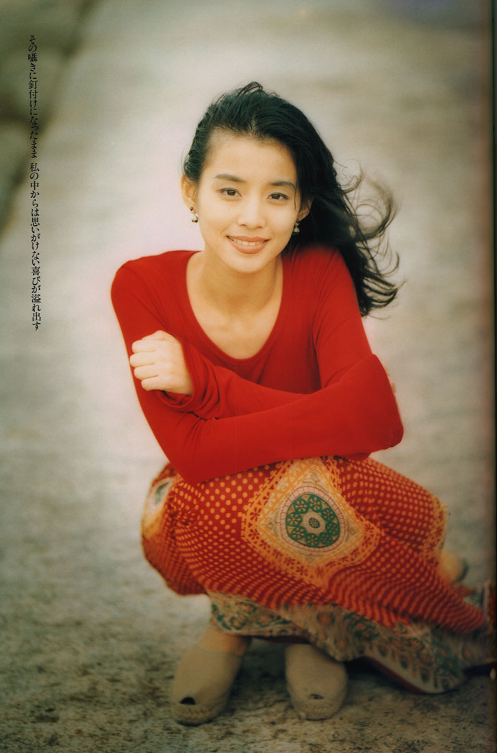 石田百合子 石田百合子