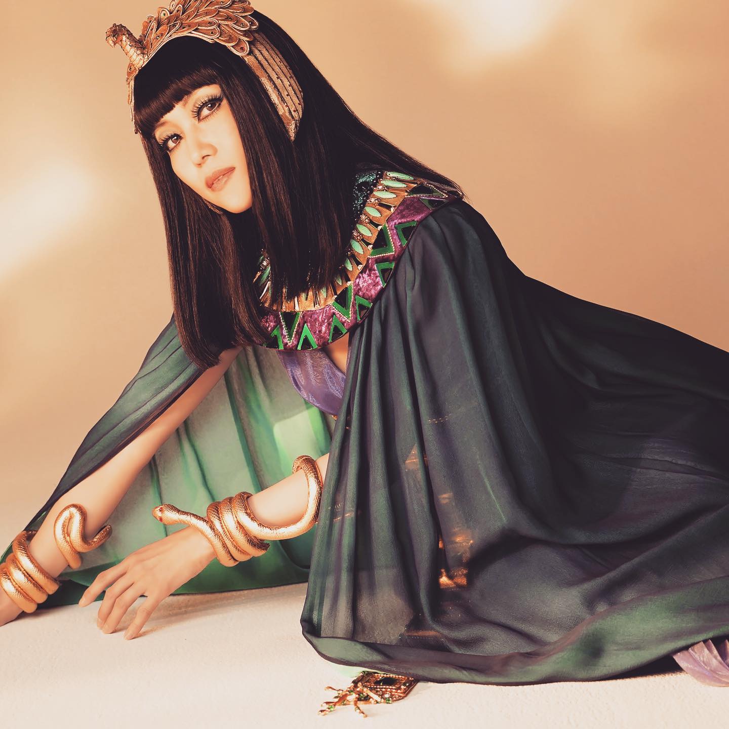 新妻圣子 新妻圣子