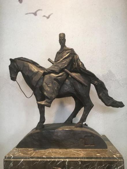 崔与之雕像 崔与之雕像