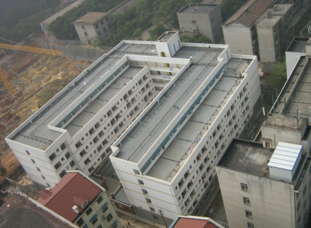 学生公寓</span>
</p>
<p class=