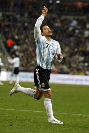 哈维尔·萨维奥拉 哈维尔·萨维奥拉