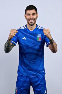 时隔三年重回意大利国家队 时隔三年重回意大利国家队